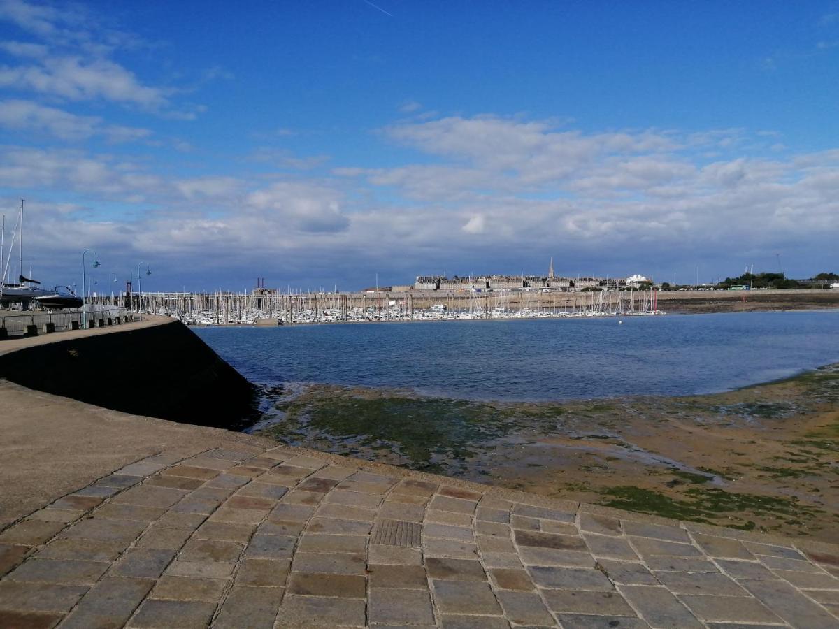 Appartement Saint-Malo 800M De La Plage ภายนอก รูปภาพ